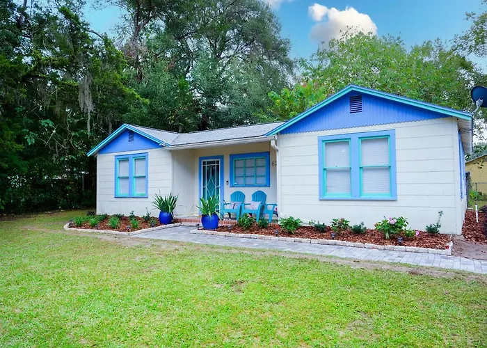Private Home In Ocala With Fenced Yard, Piano, Central Location, Pets Welcome