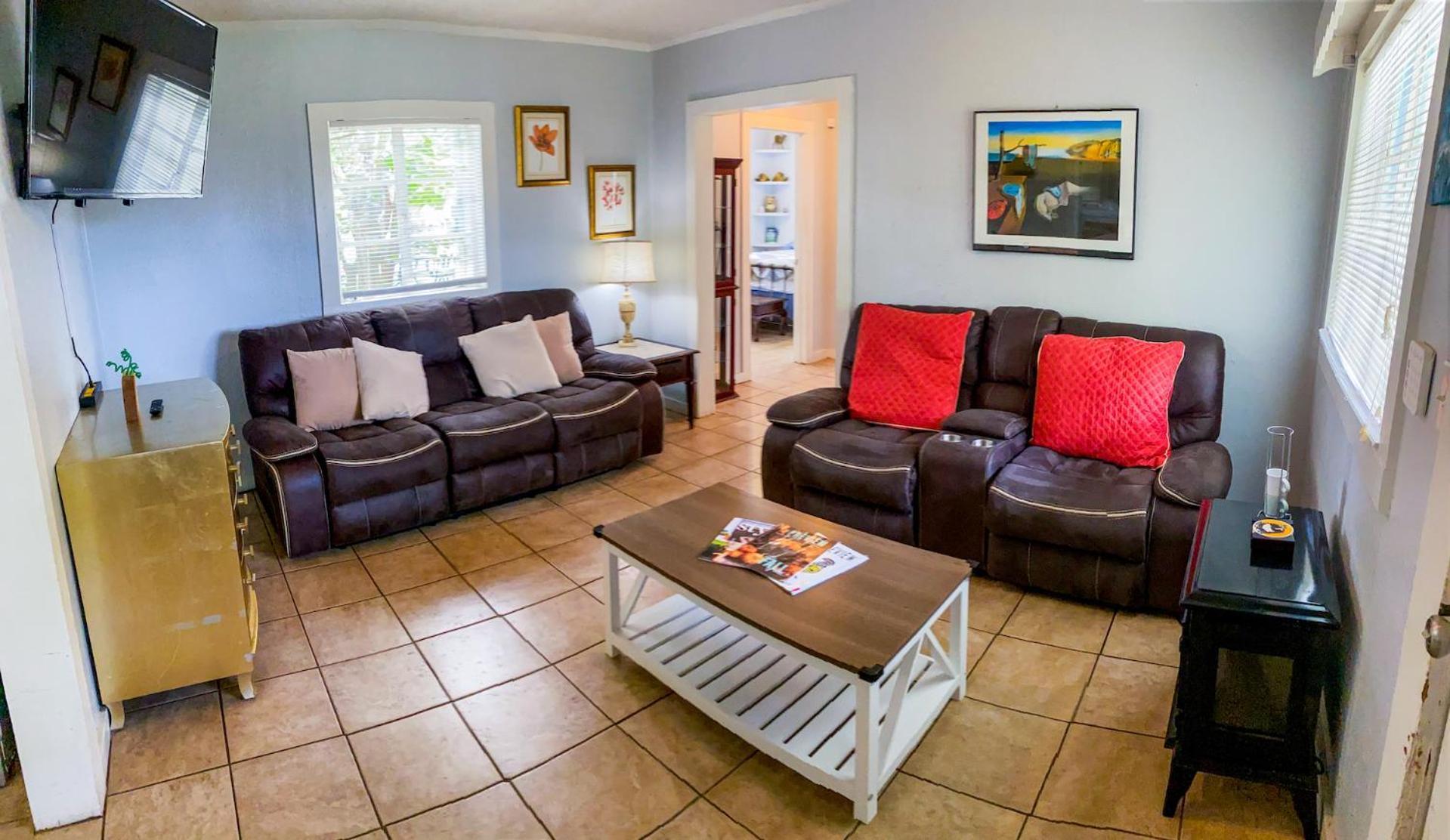 Private In With Fenced Yard, Piano, Location, Pets Welcome Hébergement de vacances